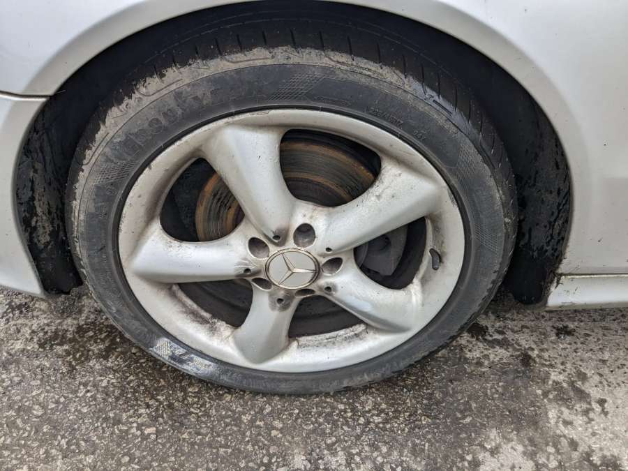 Ступица (кулак цапфа) передняя правая Mercedes CLK-Class (W209) (2002-2010) Купе 2004г. | Фото № 10 Ступица (кулак цапфа) передняя правая Mercedes CLK-Class (W209) (2002-2010) Купе 2004г. - Фото 10