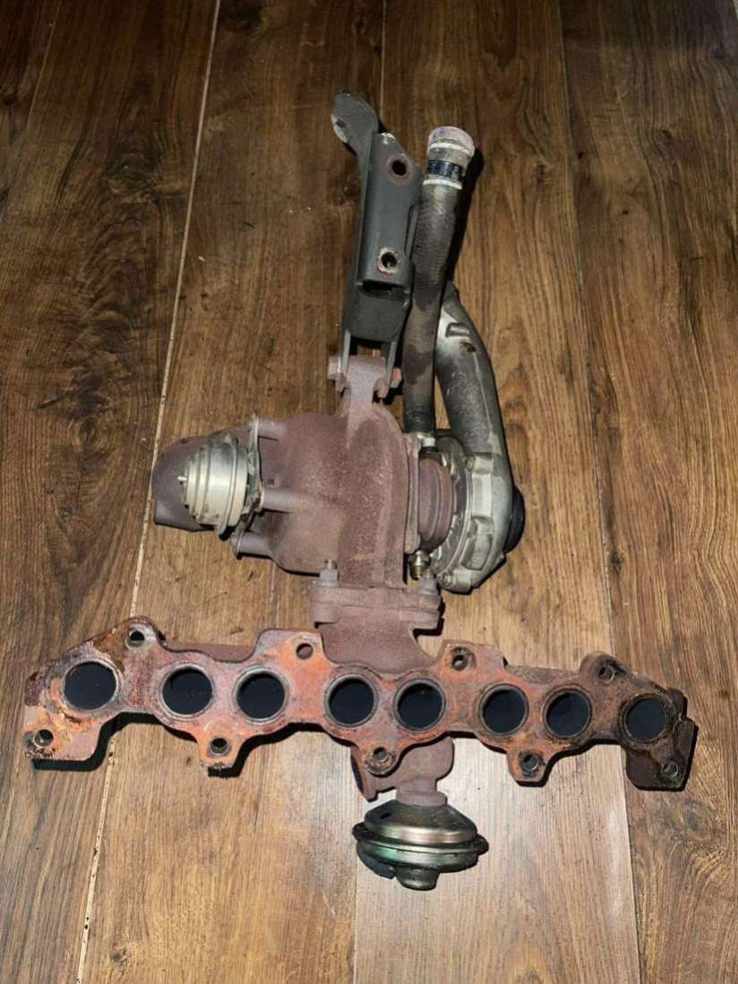 Турбина Citroen C5 1 2003г. | Фото № 1 Турбина Citroen C5 1 2003г. - Фото 1