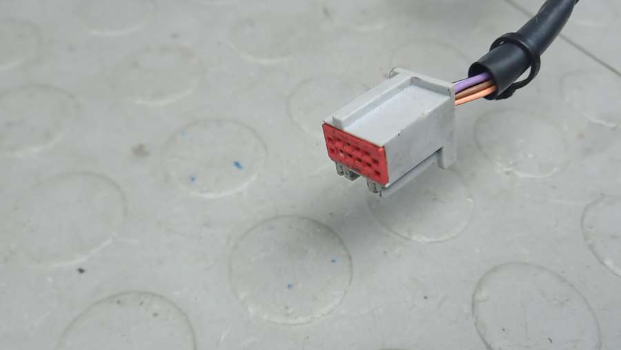 Зеркало наружное левое  FORD KUGA 1 2008г. | Фото № 9   Зеркало наружное левое  FORD KUGA 1 2008г. - Фото 9