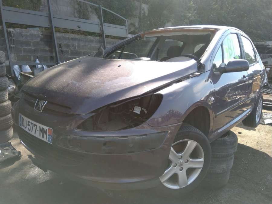 Маховик (демпфер сцепления) Peugeot 307 (2001-2008) Хетчбэк 5дв. 2002г. | Фото № 12 Маховик (демпфер сцепления) Peugeot 307 (2001-2008) Хетчбэк 5дв. 2002г. - Фото 12