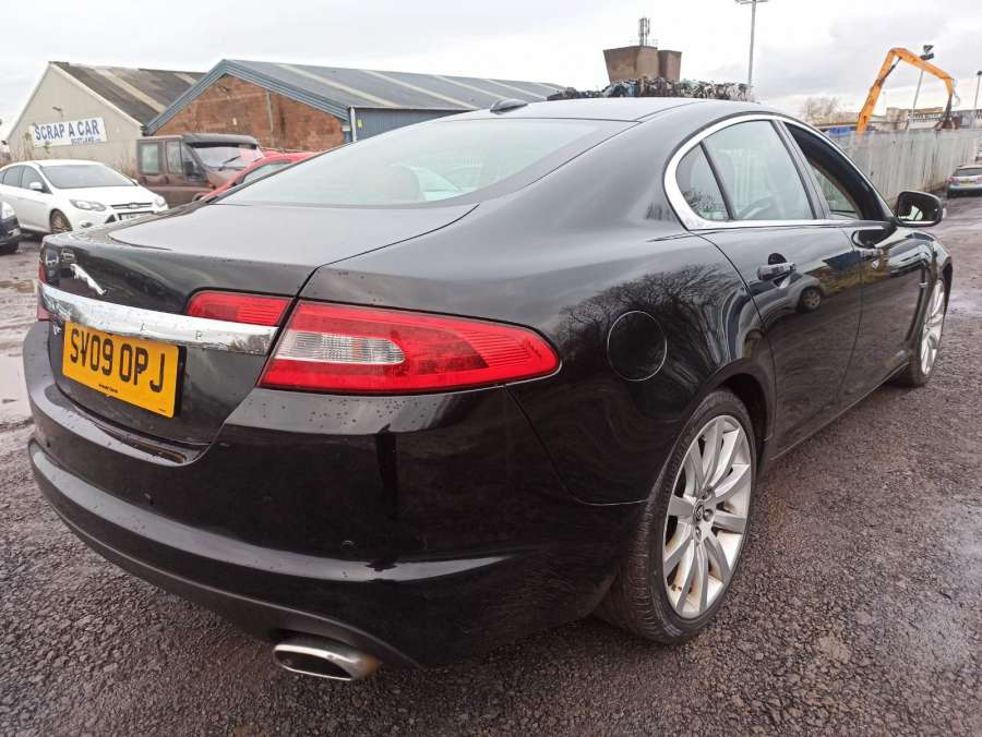 8X23-2C496-AD8X232C496AD Блок управления стояночного тормоза (электроручник) Jaguar XF (X250) (2007-2015) Седан 2008г. | Фото № 7 8X23-2C496-AD8X232C496AD Блок управления стояночного тормоза (электроручник) Jaguar XF (X250) (2007-2015) Седан 2008г. - Фото 7