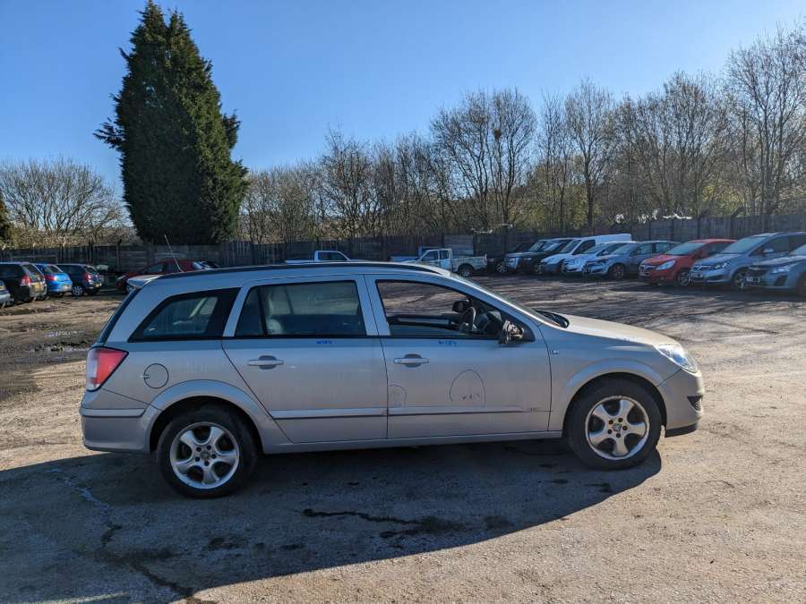 13255823 Дисплей информационный Opel Astra H (2004-2014) Универсал 2008г. | Фото № 7 13255823 Дисплей информационный Opel Astra H (2004-2014) Универсал 2008г. - Фото 7