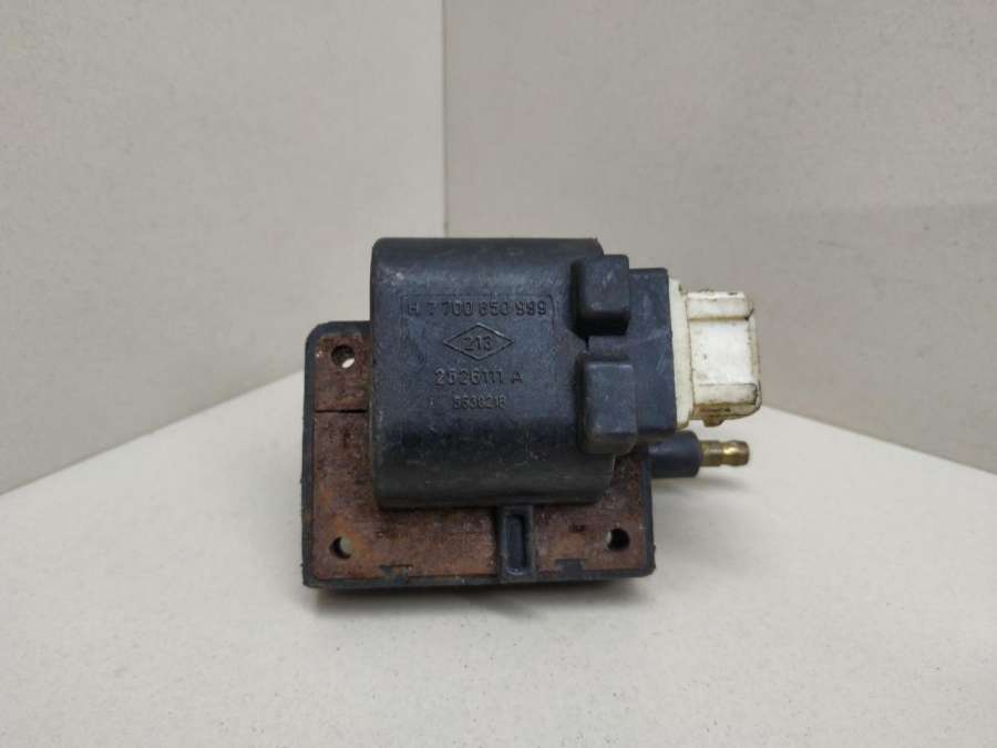 77008509992526111A Катушка зажигания Renault Megane 1998г. | Фото № 5 77008509992526111A Катушка зажигания Renault Megane 1998г. - Фото 5