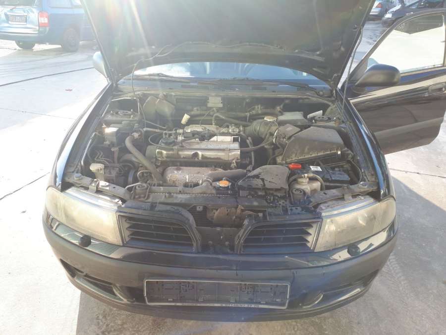 MR114337 Кнопка корректора фар Mitsubishi Carisma (1995-2004) Хетчбэк 5дв. 2002г. | Фото № 5 MR114337 Кнопка корректора фар Mitsubishi Carisma (1995-2004) Хетчбэк 5дв. 2002г. - Фото 5