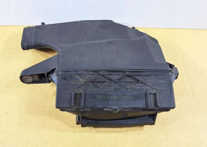 A6420903601 Корпус воздушного фильтра Mercedes ML W164 (2005-2008) 2005г. | Фото № 1 A6420903601 Корпус воздушного фильтра Mercedes ML W164 (2005-2008) 2005г. - Фото 1