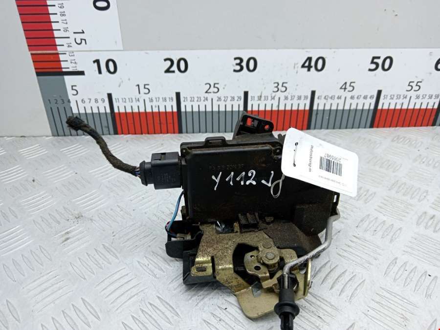 Замок двери задней левой Audi A6 C5 (1997-2005) Универсал 2001г. | Фото № 2 Замок двери задней левой Audi A6 C5 (1997-2005) Универсал 2001г. - Фото 2