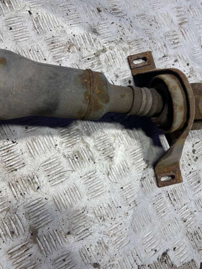 Карданный вал Mercedes E W210 Седан 1996г. | Фото № 6 Карданный вал Mercedes E W210 Седан 1996г. - Фото 6