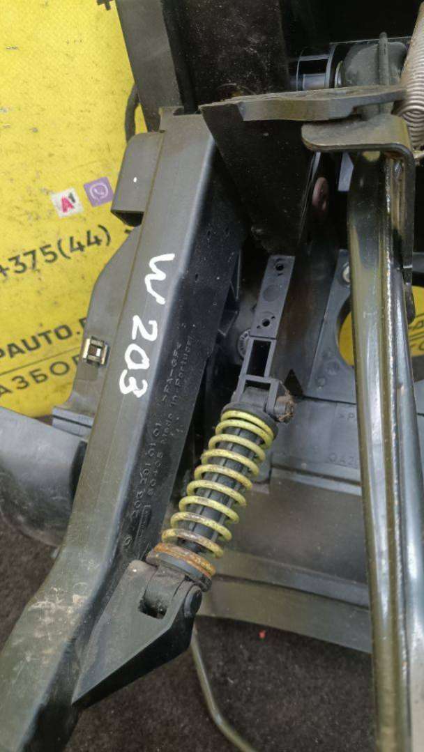 Узел педальный (блок педалей) Mercedes C W203 седан 2000г. | Фото № 5 Узел педальный (блок педалей) Mercedes C W203 седан 2000г. - Фото 5