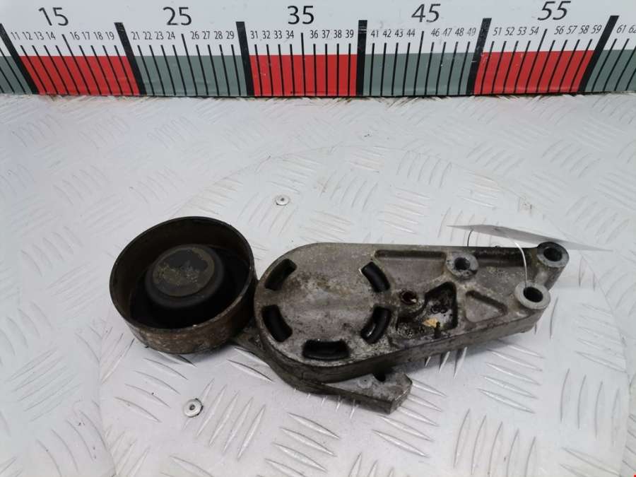 06B903133A Натяжитель ремня генератора (приводного поликлинового ремня Audi A4 B6 (2000-2006) Универсал 2003г. | Фото № 2 06B903133A Натяжитель ремня генератора (приводного поликлинового ремня Audi A4 B6 (2000-2006) Универсал 2003г. - Фото 2