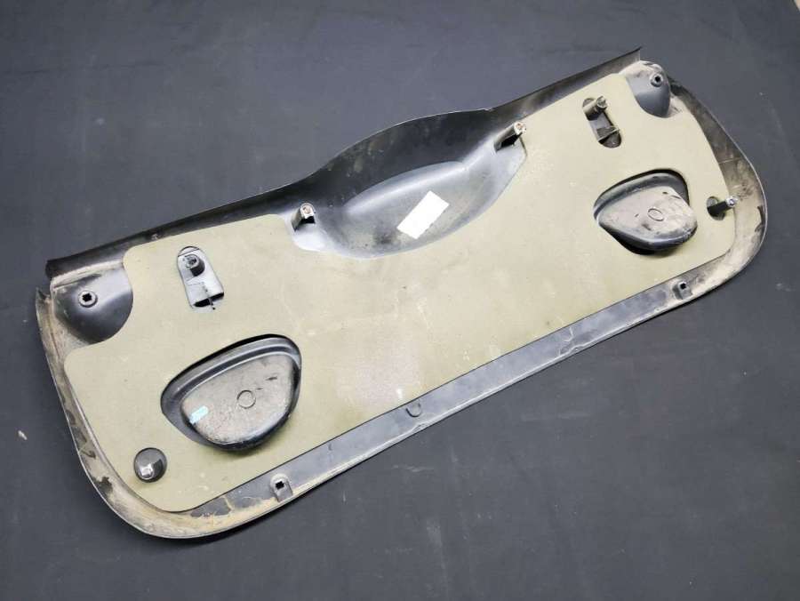 98ABA40411AGW Обшивка багажника  Ford Focus 1 2004г. | Фото № 2  98ABA40411AGW Обшивка багажника  Ford Focus 1 2004г. - Фото 2
