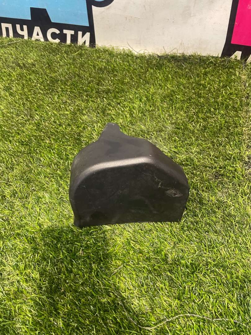 Пластик моторного отсека  Ford Explorer 2020г. | Фото № 5   Пластик моторного отсека  Ford Explorer 2020г. - Фото 5