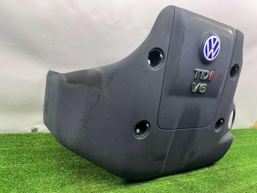059103925C Крышка двигателя декоративная  Volkswagen Passat B5 2005г. | Фото № 3  059103925C Крышка двигателя декоративная  Volkswagen Passat B5 2005г. - Фото 3