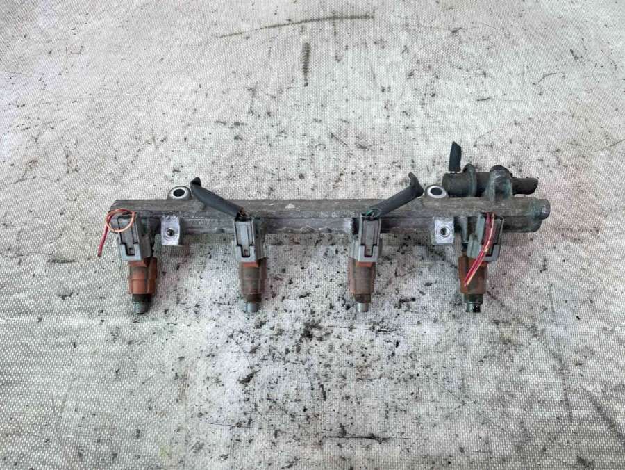 Форсунка Mitsubishi Space Star 2001г. | Фото № 2 Форсунка Mitsubishi Space Star 2001г. - Фото 2