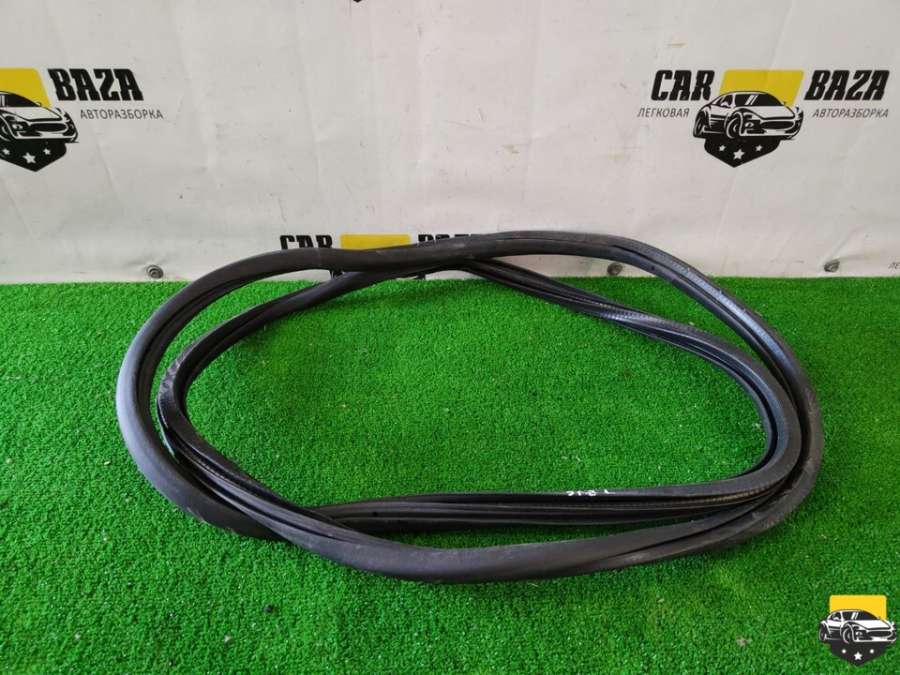 5K6867913 Уплотнитель двери задней левой  Volkswagen Golf 2010г. | Фото № 5  5K6867913 Уплотнитель двери задней левой  Volkswagen Golf 2010г. - Фото 5