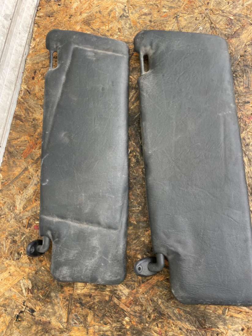 Козырек солнцезащитный Mercedes E W124 1991г. | Фото № 4 Козырек солнцезащитный Mercedes E W124 1991г. - Фото 4