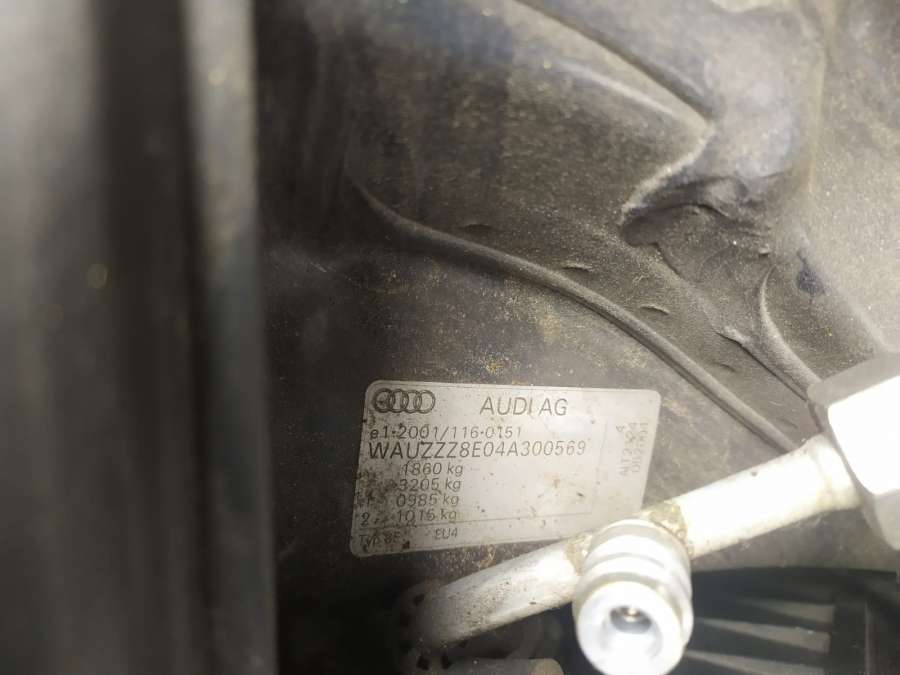 8E0839020 Ручка двери внутренняя задняя правая Audi A4 B6 (2000-2006) Седан 2004г. | Фото № 8 8E0839020 Ручка двери внутренняя задняя правая Audi A4 B6 (2000-2006) Седан 2004г. - Фото 8