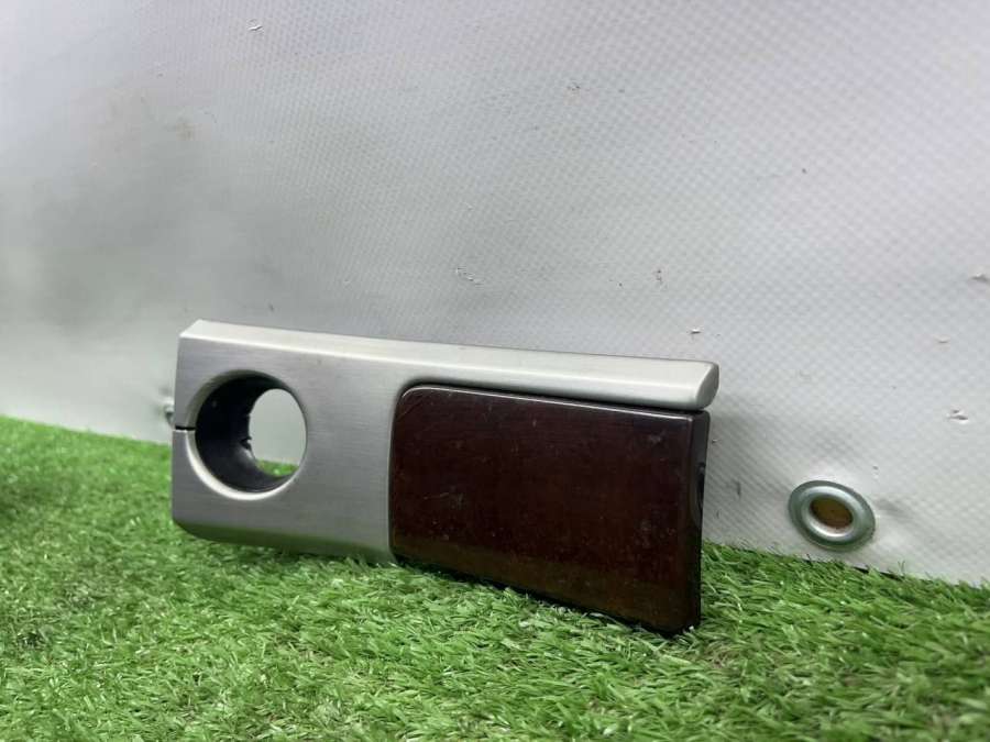 7L6857190J Накладка декоративная на торпедо  Volkswagen Touareg 1 2005г. | Фото № 4  7L6857190J Накладка декоративная на торпедо  Volkswagen Touareg 1 2005г. - Фото 4