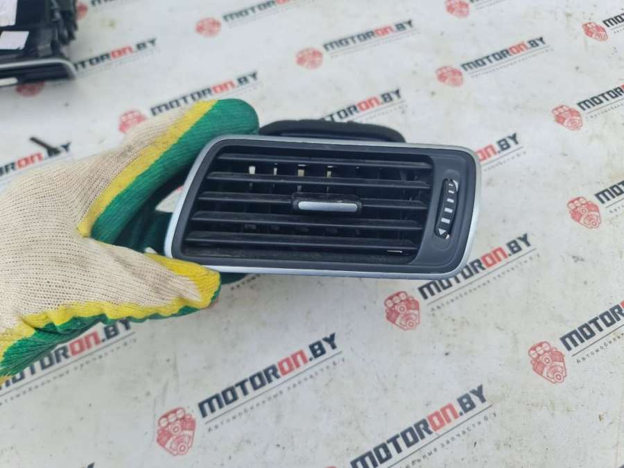 3AC819701A Дефлектор обдува салона Volkswagen Passat B7 2013г. | Фото № 1 3AC819701A Дефлектор обдува салона Volkswagen Passat B7 2013г. - Фото 1