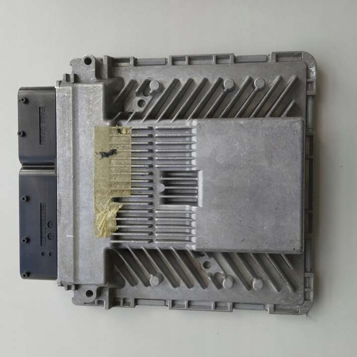 8K0907559 Блок управления двигателем Audi A5 8T (2007-2011) 2007г. | Фото № 2 8K0907559 Блок управления двигателем Audi A5 8T (2007-2011) 2007г. - Фото 2