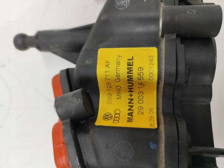 059129711AF Коллектор впускной Audi A6 C6/4F (2004-2008) 2004г. | Фото № 6 059129711AF Коллектор впускной Audi A6 C6/4F (2004-2008) 2004г. - Фото 6