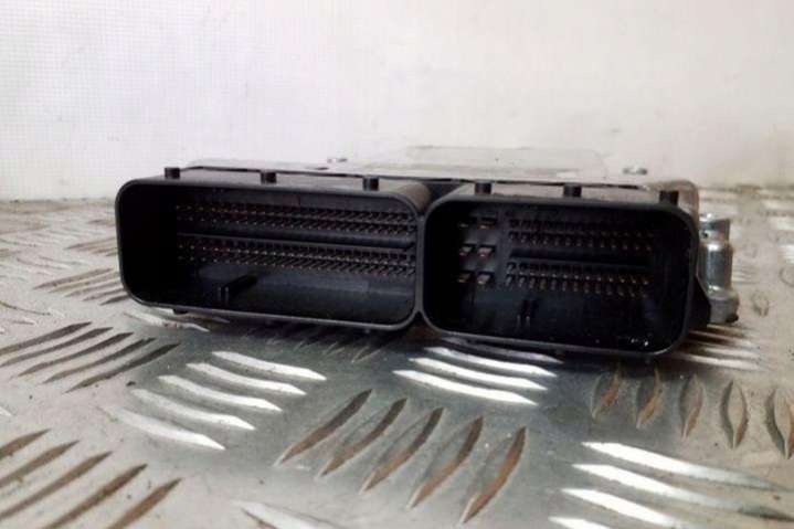 0281014175 Блок управления двигателем BMW 7 E65/E66 (2001-2005) 2001г. | Фото № 2 0281014175 Блок управления двигателем BMW 7 E65/E66 (2001-2005) 2001г. - Фото 2