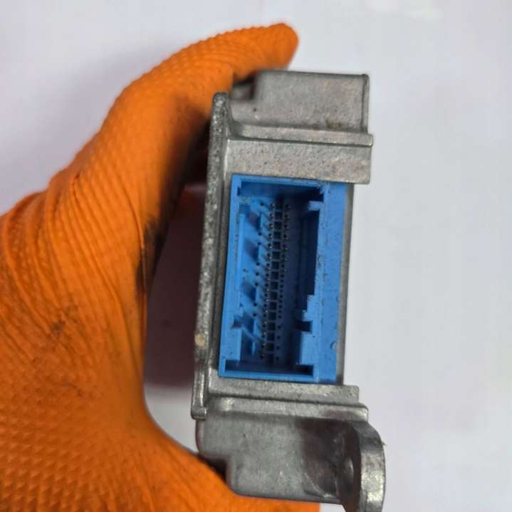 90520841 Блок AirBag Opel Astra K (2015-2019) 2015г. | Фото № 2 90520841 Блок AirBag Opel Astra K (2015-2019) 2015г. - Фото 2