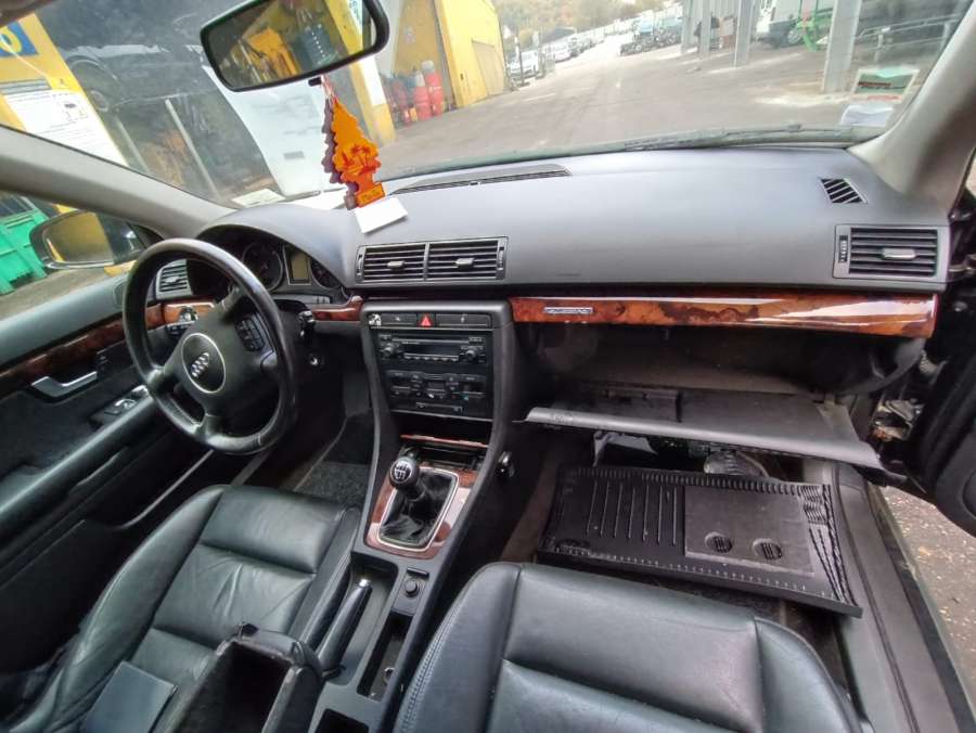 Ресивер воздушный Audi A4 B6 (2000-2006) Универсал 2003г. | Фото № 11 Ресивер воздушный Audi A4 B6 (2000-2006) Универсал 2003г. - Фото 11