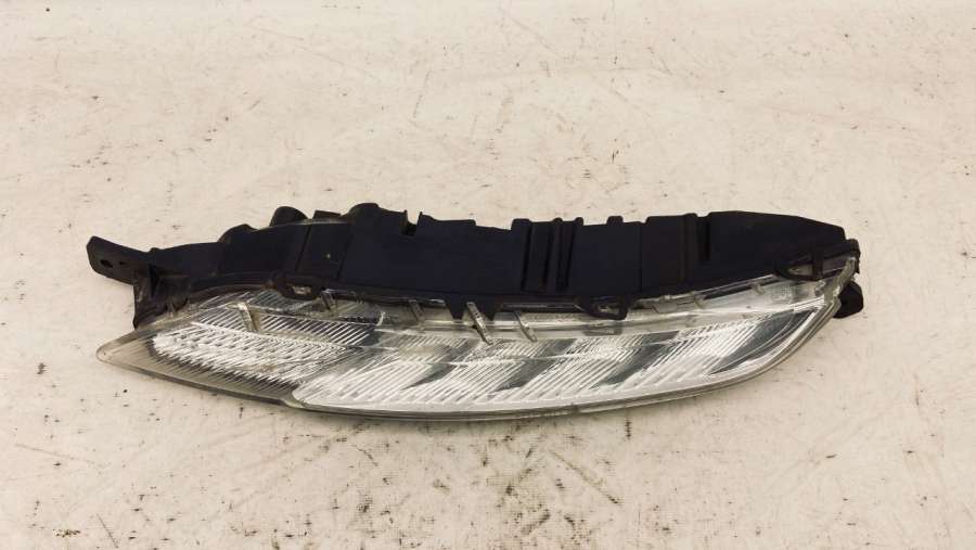 9822653980 Дневные ходовые огни левые Citroen C4 Picasso 2 2014г. | Фото № 8 9822653980 Дневные ходовые огни левые Citroen C4 Picasso 2 2014г. - Фото 8