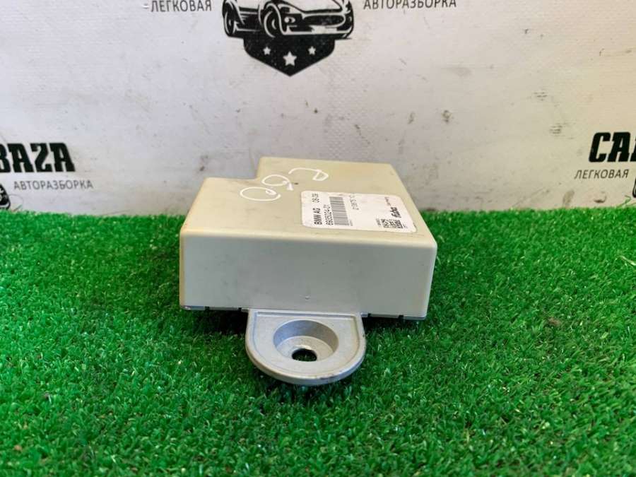 693502401 Усилитель антенны  BMW 5 E60/E61 2009г. | Фото № 7  693502401 Усилитель антенны  BMW 5 E60/E61 2009г. - Фото 7