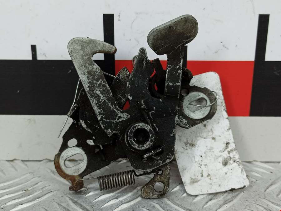 Замок капота Citroen Jumpy (Dispatch) 2 (2006-2016) Фургон 2006г. | Фото № 1 Замок капота Citroen Jumpy (Dispatch) 2 (2006-2016) Фургон 2006г. - Фото 1