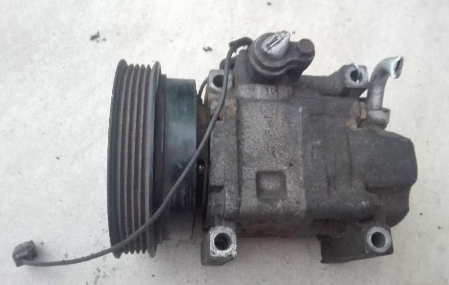 Компрессор кондиционера  Mazda Premacy 2001г. | Фото № 1   Компрессор кондиционера  Mazda Premacy 2001г. - Фото 1