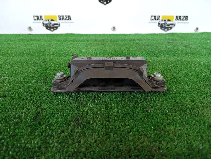 4A0839205  Ручка двери наружная задняя левая L   Audi A4 B5 1997г. | Фото № 5  4A0839205  Ручка двери наружная задняя левая L   Audi A4 B5 1997г. - Фото 5