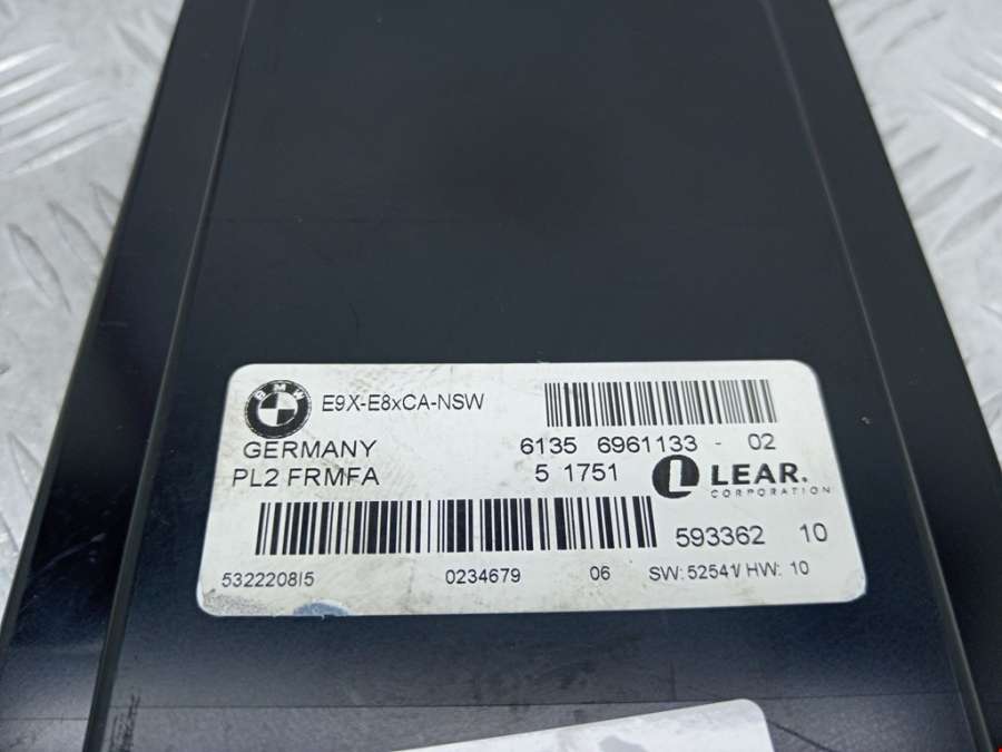 532220815 Блок управления светом BMW 3-Series (E90/E91/E92/E93) (2004-2013) Седан 2005г. | Фото № 4 532220815 Блок управления светом BMW 3-Series (E90/E91/E92/E93) (2004-2013) Седан 2005г. - Фото 4