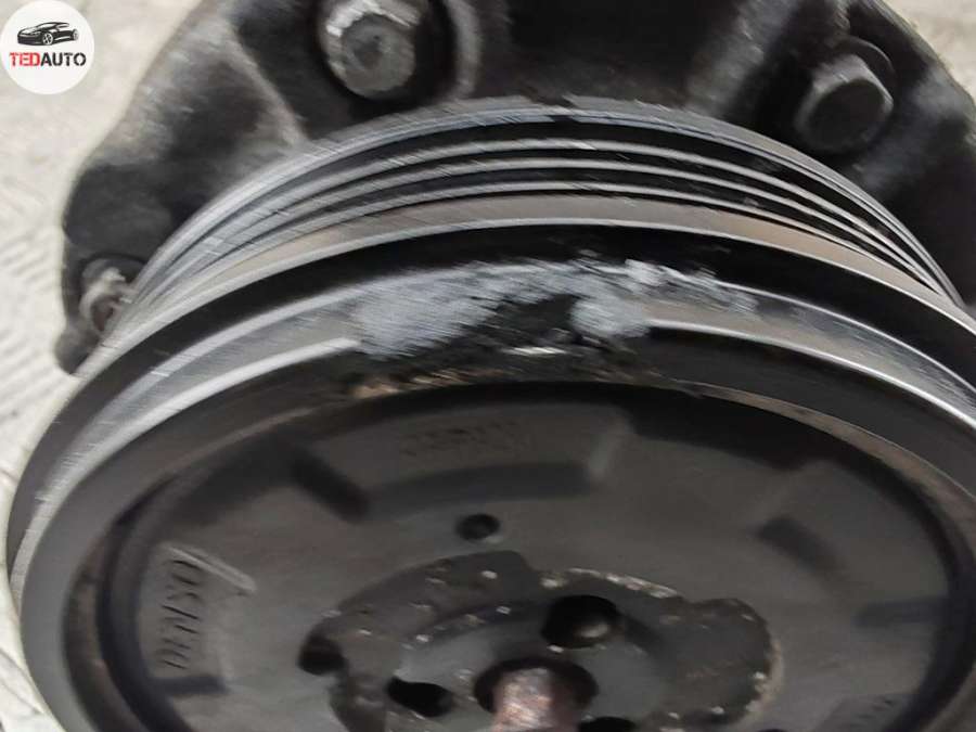 Компрессор кондиционера BMW 5 E60/E61 (2003-2010) 2004г. | Фото № 4 Компрессор кондиционера BMW 5 E60/E61 (2003-2010) 2004г. - Фото 4