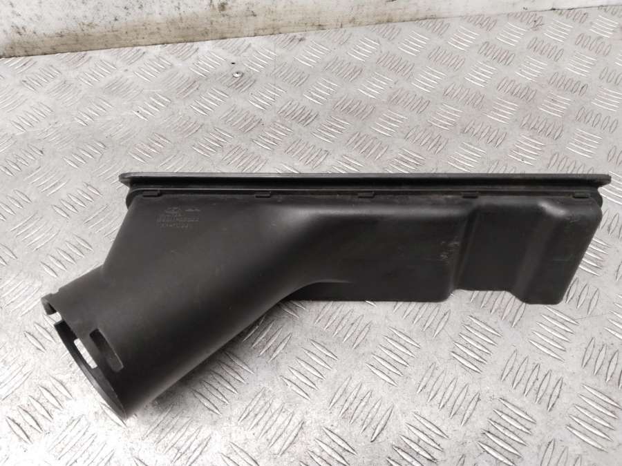 282112B200 Воздухозаборник Hyundai Santa Fe 2006г. | Фото № 2 282112B200 Воздухозаборник Hyundai Santa Fe 2006г. - Фото 2