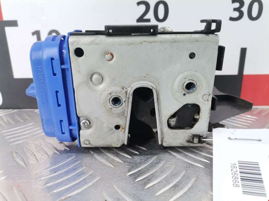 8D0839016A Замок двери задней правой Audi A4 B5 (1994-2001) Седан 2000г. | Фото № 3 8D0839016A Замок двери задней правой Audi A4 B5 (1994-2001) Седан 2000г. - Фото 3