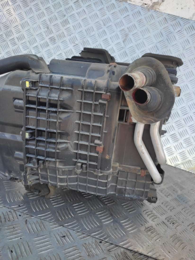 Корпус печки Audi A6 C5 (S6,RS6) 2002г. | Фото № 14 Корпус печки Audi A6 C5 (S6,RS6) 2002г. - Фото 14