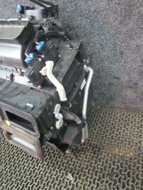 4F1820351J Отопитель в сборе (печка) Audi A6 2008г. | Фото № 6 4F1820351J Отопитель в сборе (печка) Audi A6 2008г. - Фото 6