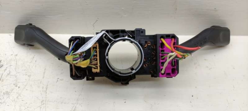 4B0953503H Переключатель подрулевой (стрекоза) Audi A6(C5) 1999г. | Фото № 2 4B0953503H Переключатель подрулевой (стрекоза) Audi A6(C5) 1999г. - Фото 2