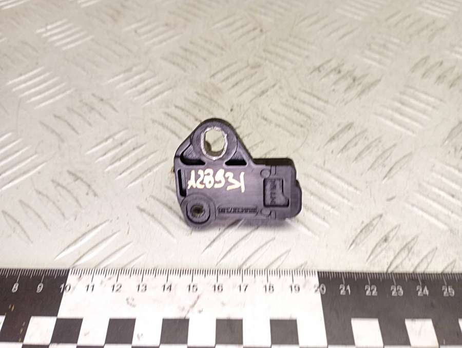 1362780844915179901920PW312166778S6Q9E731AA96643872809664387380MN982334SU00100873Y60318221 Датчик коленвала  Lancia Phedra 2006г. | Фото № 3  1362780844915179901920PW312166778S6Q9E731AA96643872809664387380MN982334SU00100873Y60318221 Датчик коленвала  Lancia Phedra 2006г. - Фото 3