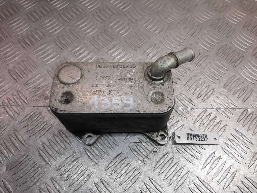 06D117021C Теплообменник  Volkswagen Passat Седан 2006г. | Фото № 1  06D117021C Теплообменник  Volkswagen Passat Седан 2006г. - Фото 1