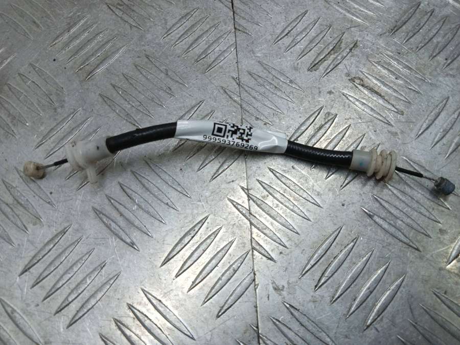 Тросик наружной ручки двери задней BMW X5 внедорожник 5 дв. 2005г. | Фото № 1 Тросик наружной ручки двери задней BMW X5 внедорожник 5 дв. 2005г. - Фото 1