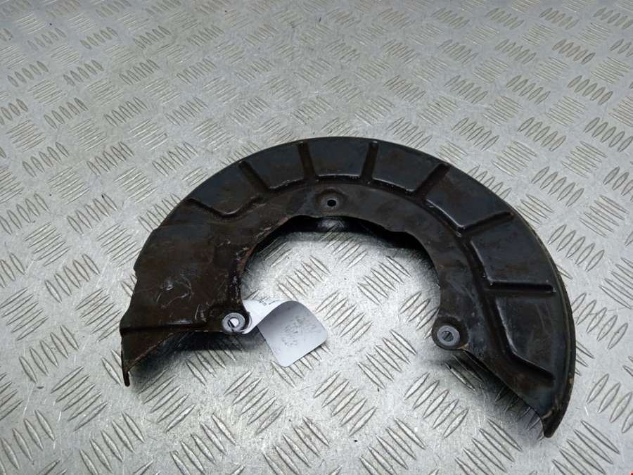 Кожух защитный тормозного диска Volkswagen Touran 1 (2003-2015) Минивэн 2006г. | Фото № 2 Кожух защитный тормозного диска Volkswagen Touran 1 (2003-2015) Минивэн 2006г. - Фото 2