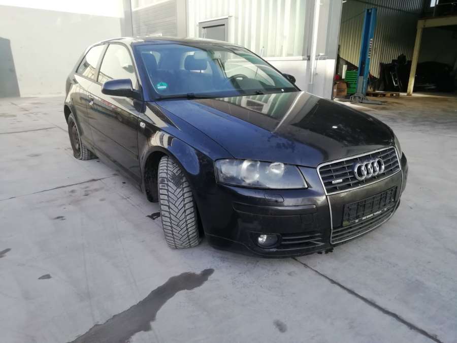 1K0122101AC Патрубок системы охлаждения Audi A3 8P (2003-2013) Хетчбэк 3дв. 2004г. | Фото № 8 1K0122101AC Патрубок системы охлаждения Audi A3 8P (2003-2013) Хетчбэк 3дв. 2004г. - Фото 8