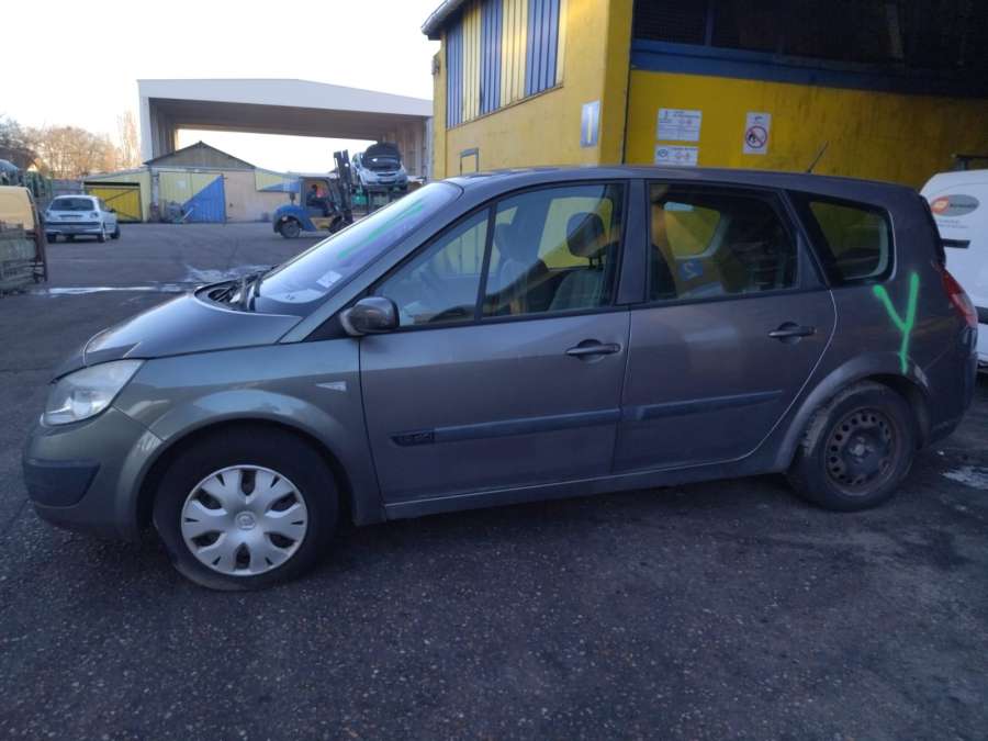 61880052 Переключатель дворников (стеклоочистителя) Renault Scenic 2 (2003-2009) Минивэн 2004г. | Фото № 10 61880052 Переключатель дворников (стеклоочистителя) Renault Scenic 2 (2003-2009) Минивэн 2004г. - Фото 10