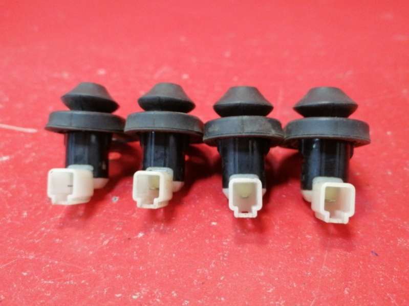 8423133071 Концевик двери  Toyota Corolla Spacio AE111N 1998г. | Фото № 4  8423133071 Концевик двери  Toyota Corolla Spacio AE111N 1998г. - Фото 4