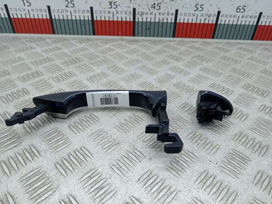 Ручка двери наружная задняя левая Mercedes CLS-Class (W219) (2004-2010) Купе 2006г. | Фото № 2 Ручка двери наружная задняя левая Mercedes CLS-Class (W219) (2004-2010) Купе 2006г. - Фото 2