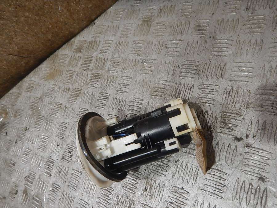 MR497413 Насос топливный электрический  Mitsubishi Lancer 0000г. | Фото № 3  MR497413 Насос топливный электрический  Mitsubishi Lancer 0000г. - Фото 3