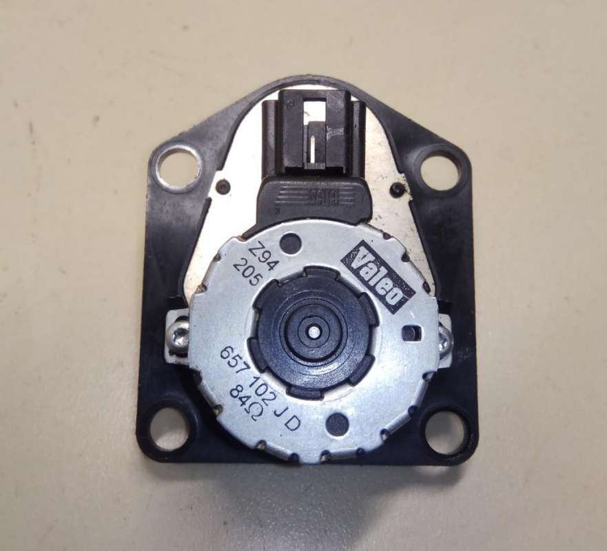 657102JD Моторчик заслонки печки  Peugeot 607  седан 2002г. | Фото № 1  657102JD Моторчик заслонки печки  Peugeot 607  седан 2002г. - Фото 1