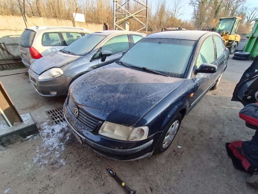 3B0959855 Кнопка стеклоподъемника Volkswagen Passat 5 (1996-2000) Седан 1998г. | Фото № 5 3B0959855 Кнопка стеклоподъемника Volkswagen Passat 5 (1996-2000) Седан 1998г. - Фото 5